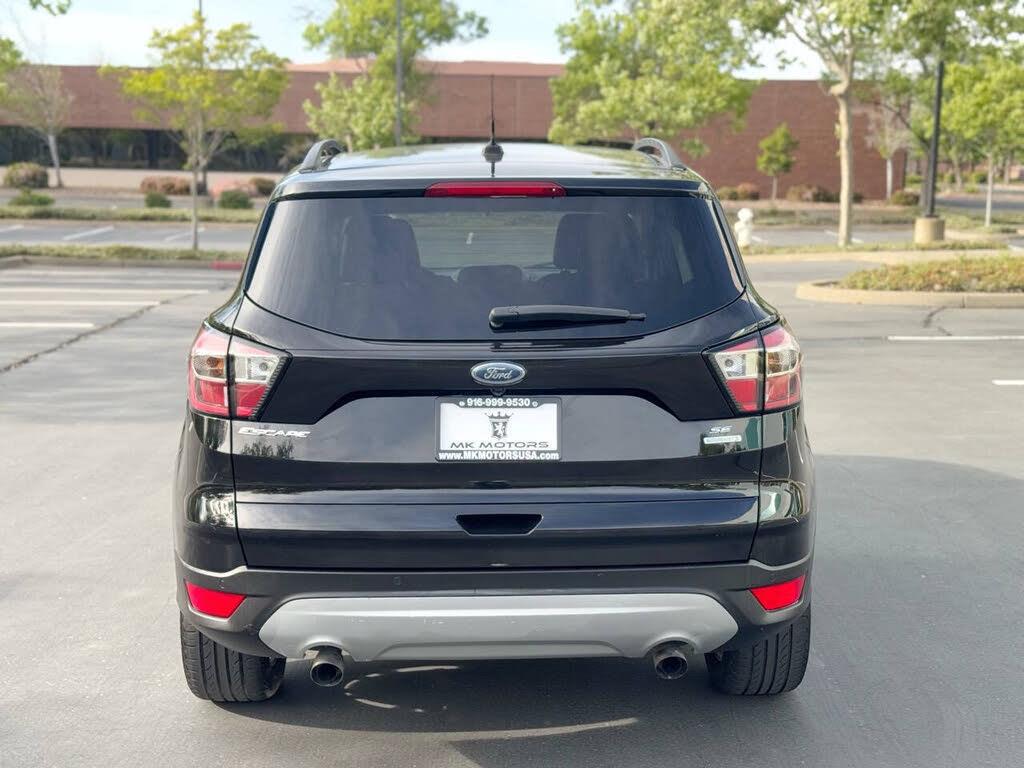 2017 Ford Escape SE - Photo 7