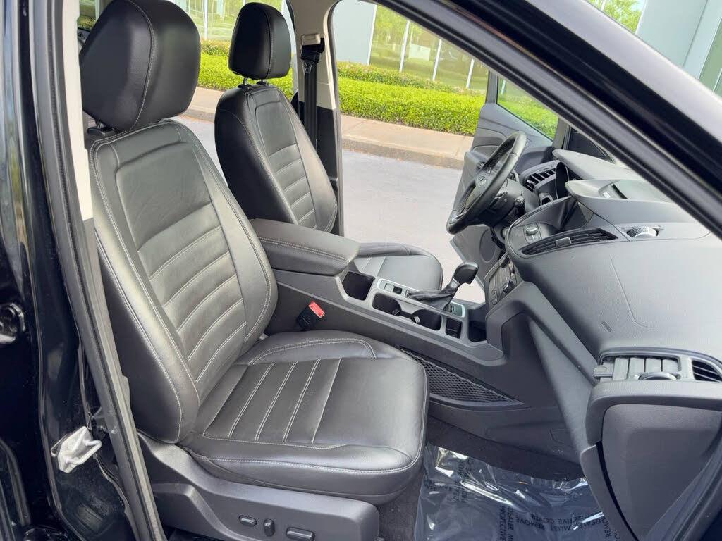 2017 Ford Escape SE - Photo 18