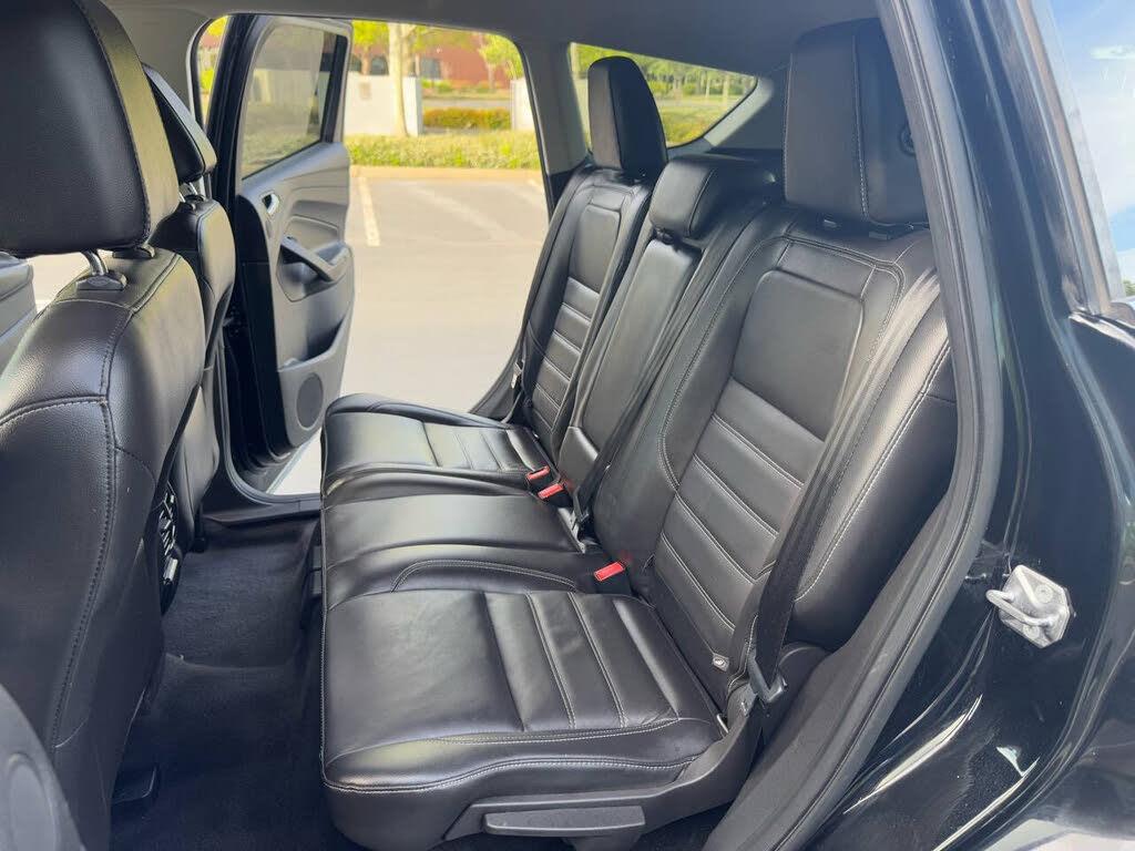 2017 Ford Escape SE - Photo 23