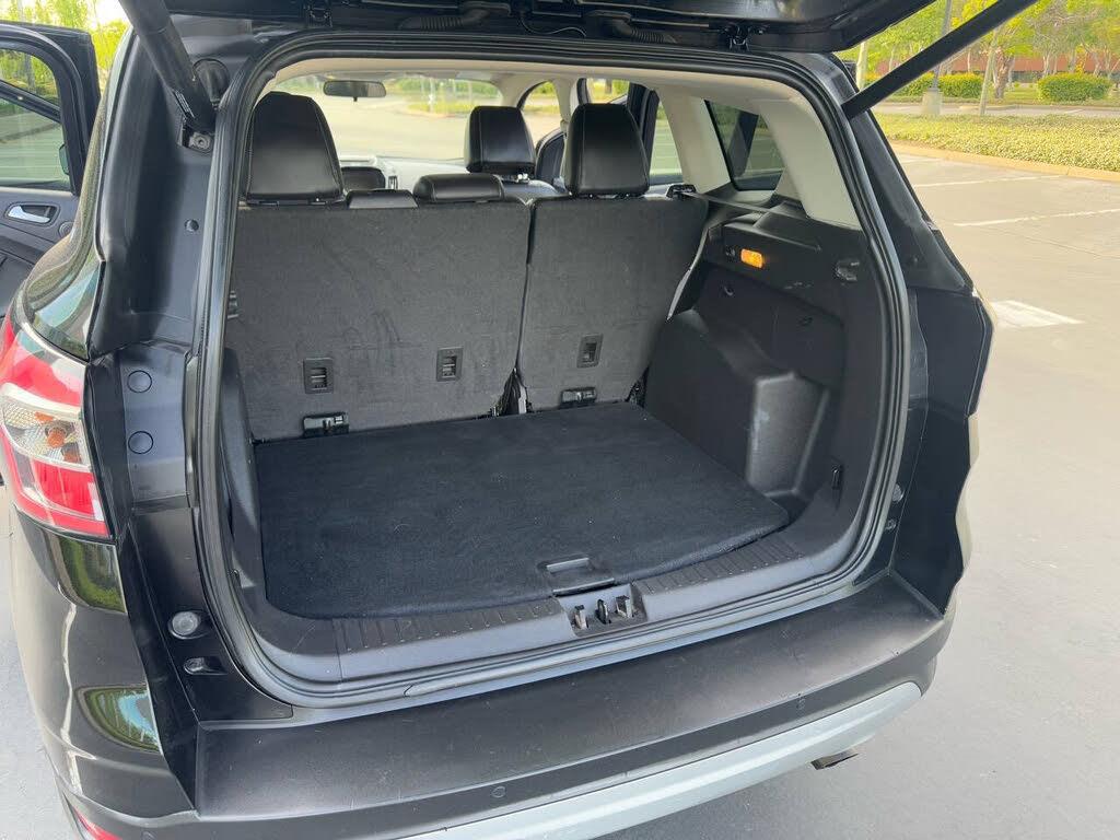 2017 Ford Escape SE - Photo 26