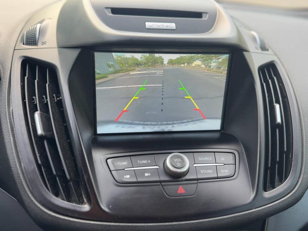2017 Ford Escape SE - Photo 32