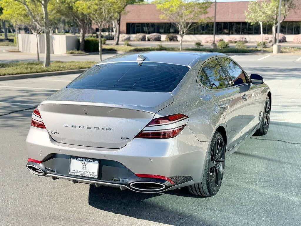 Genesis G70 photo 18