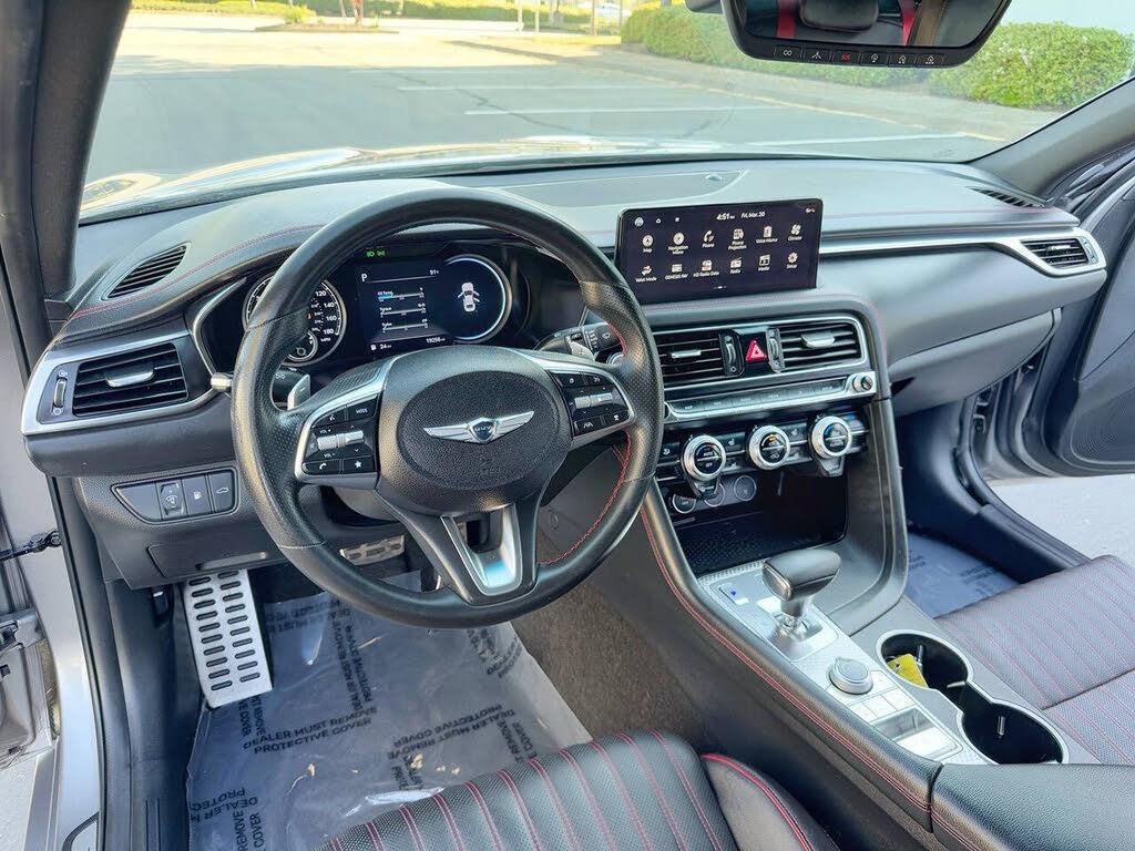 Genesis G70 photo 21