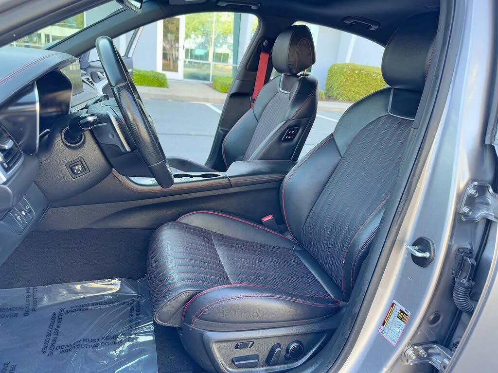 Genesis G70 photo 25