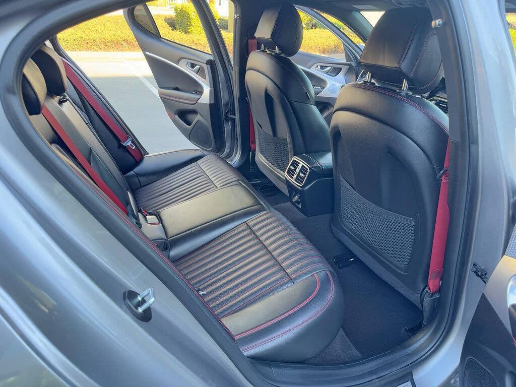 Genesis G70 photo 33