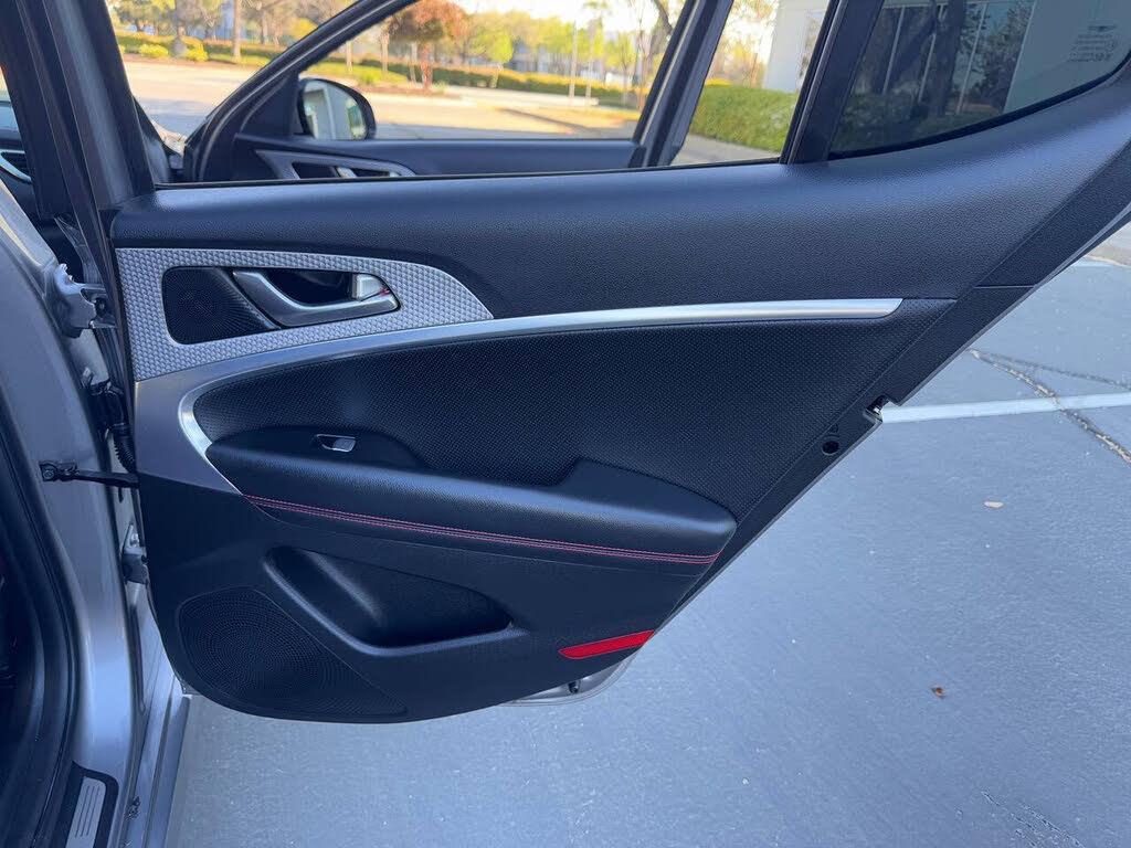 Genesis G70 photo 52