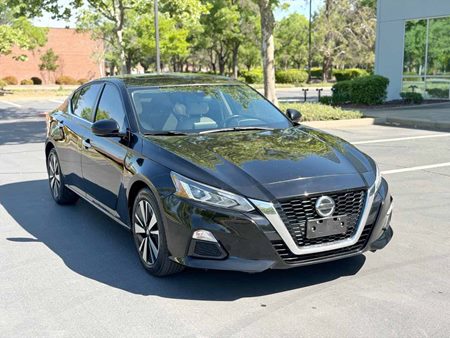 2021 Nissan Altima 2.5 SV