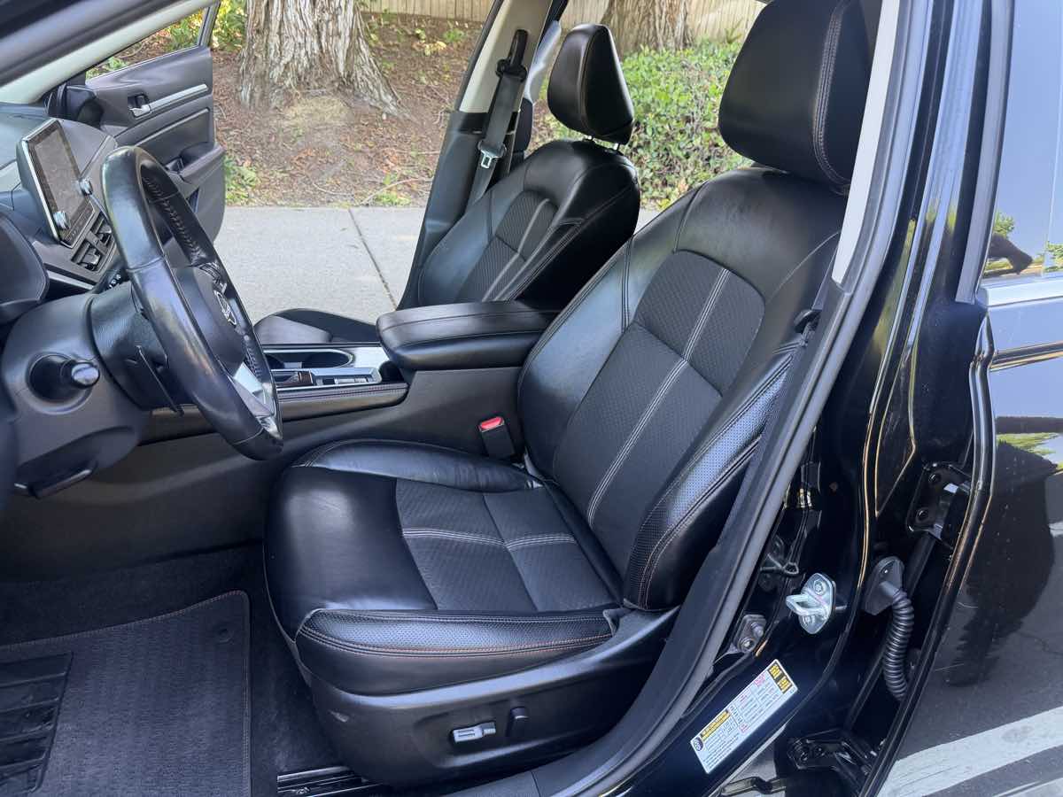 Nissan Altima photo 16