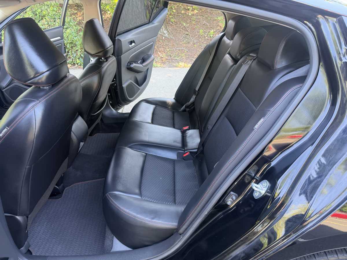 Nissan Altima photo 18