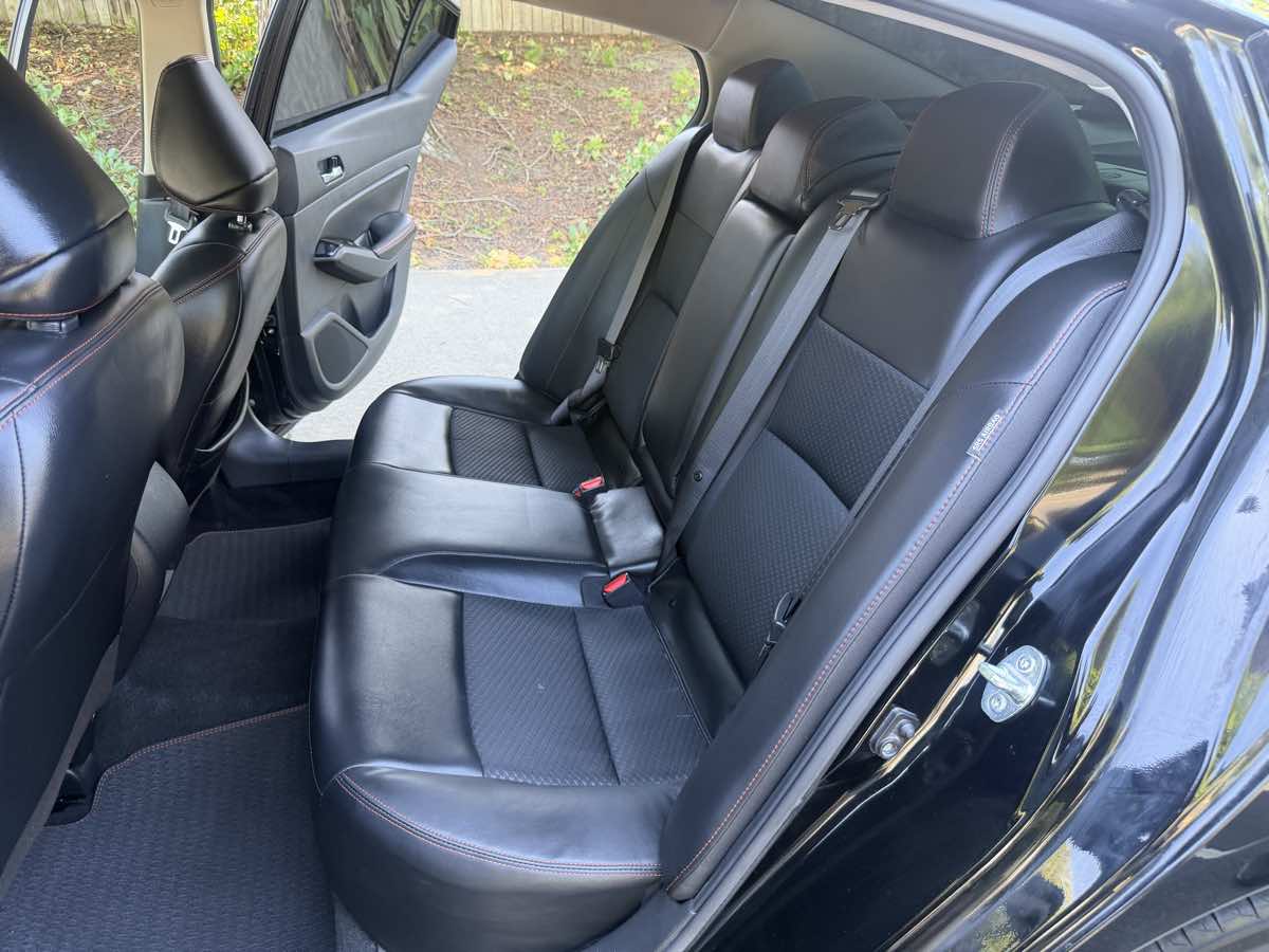 Nissan Altima photo 20
