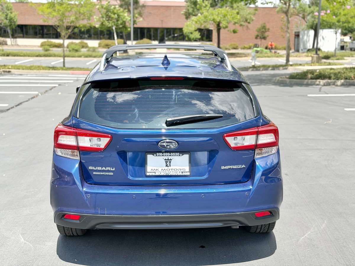 Subaru Impreza photo 10