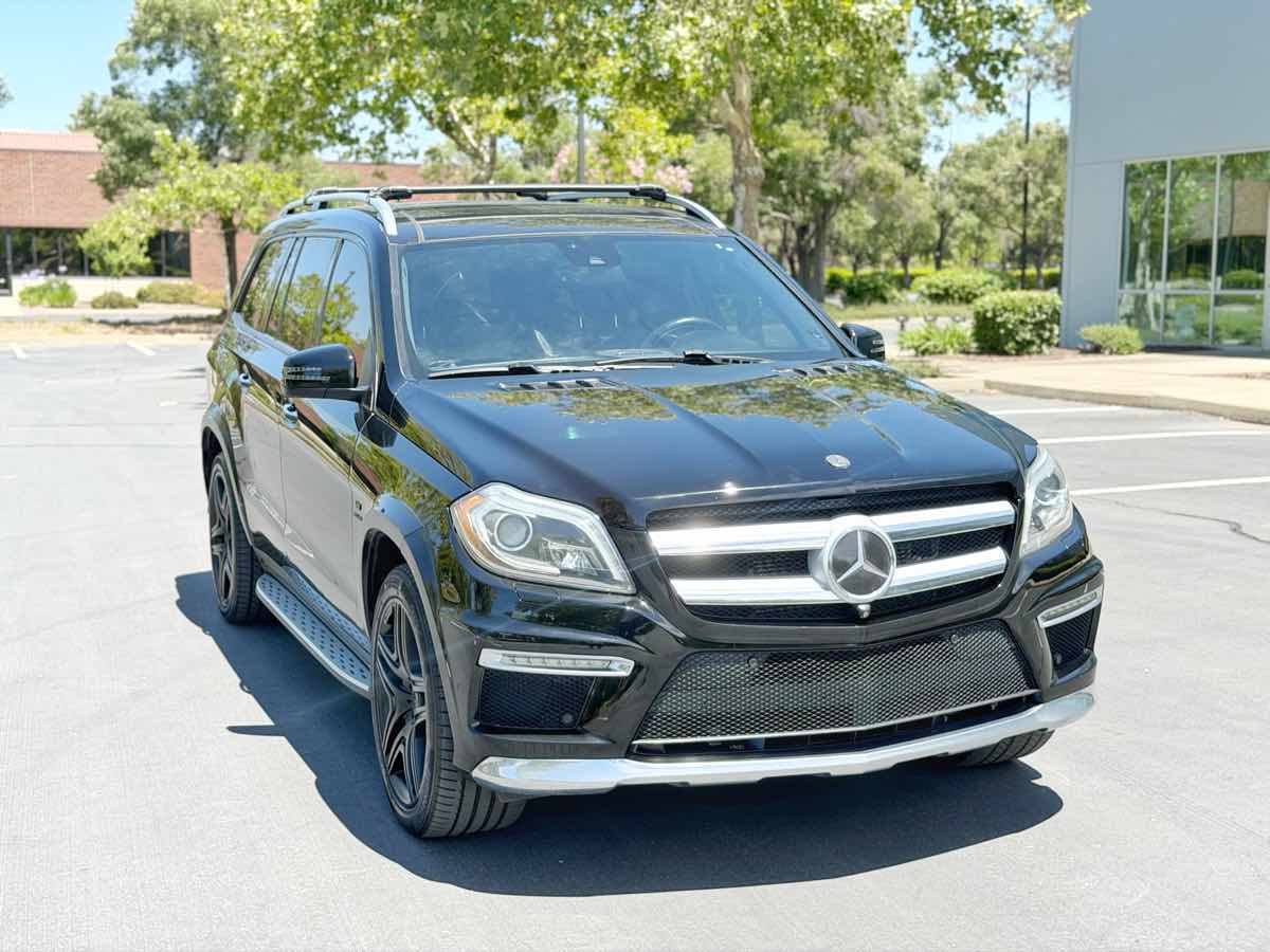 Mercedes-Benz GL 63 AMG photo 3