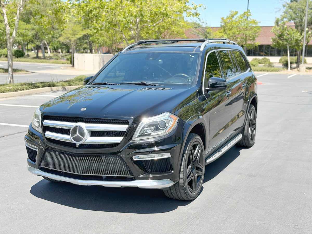 Mercedes-Benz GL 63 AMG photo 6