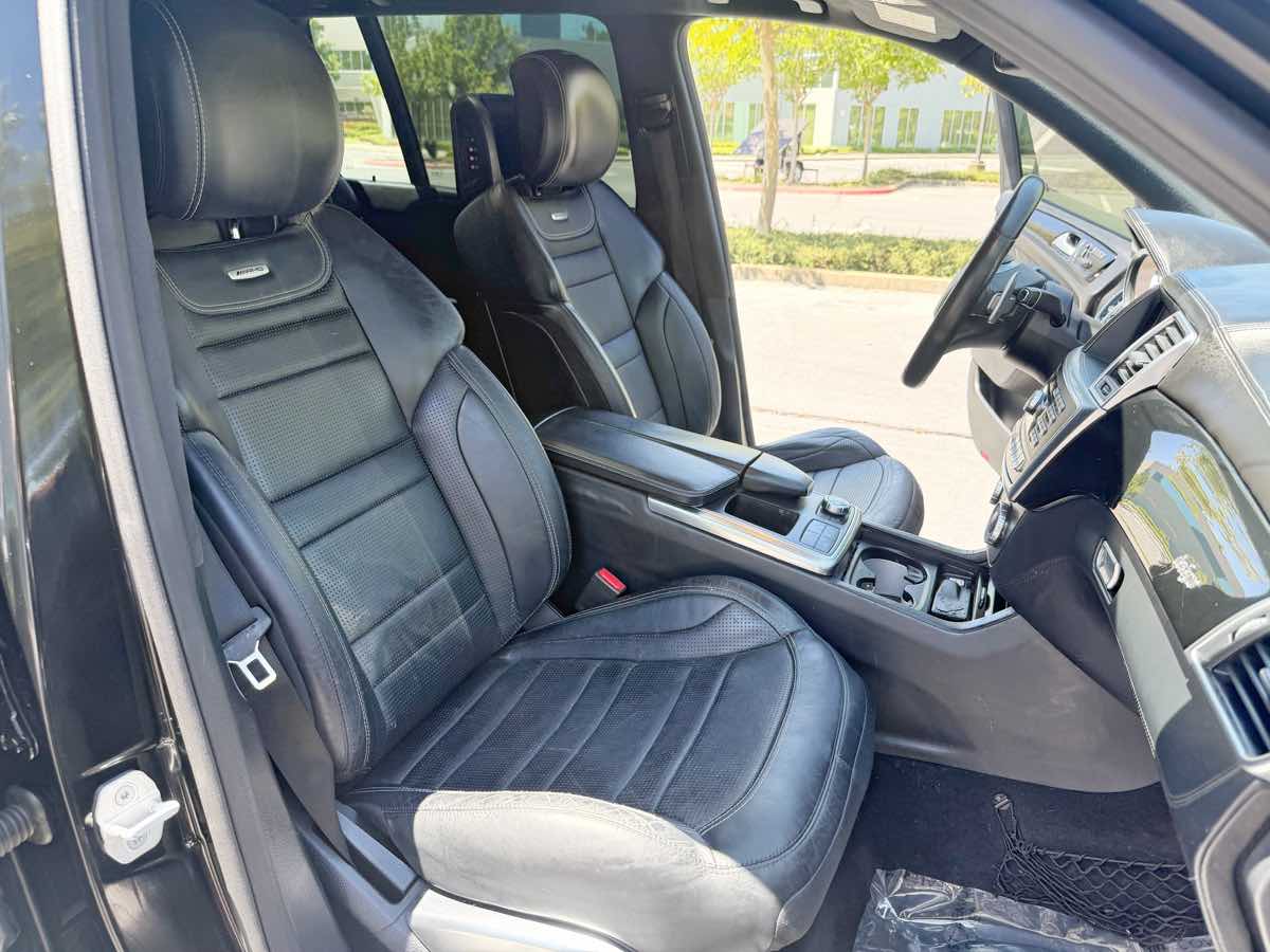 Mercedes-Benz GL 63 AMG photo 20