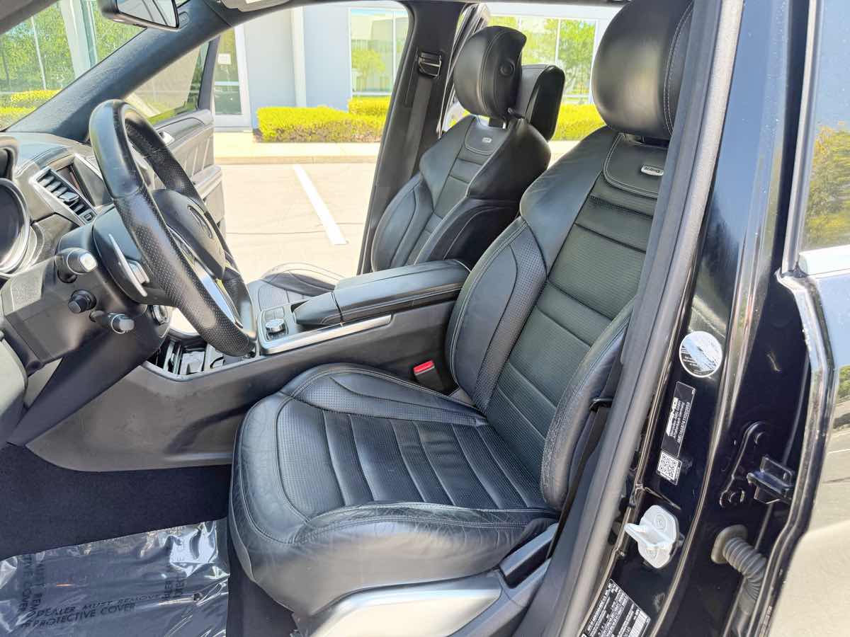 Mercedes-Benz GL 63 AMG photo 23