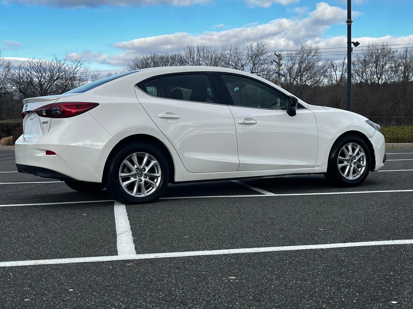 2015 Mazda MAZDA3 i Touring - Photo 17
