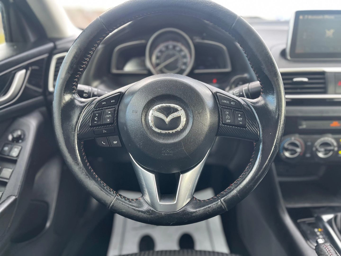 2015 Mazda MAZDA3 i Touring - Photo 22