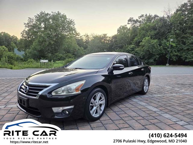Super Black 2014 Nissan Altima Sedan Front-Wheel Drive Automatic