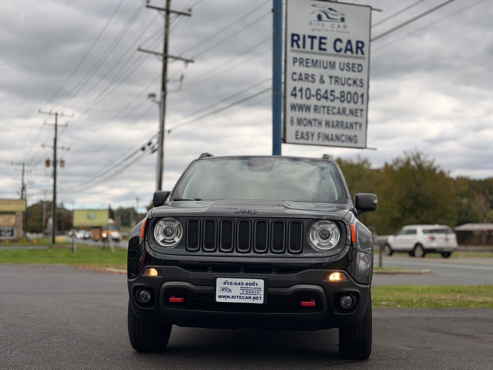 Photo 6 of this Jeep Renegade