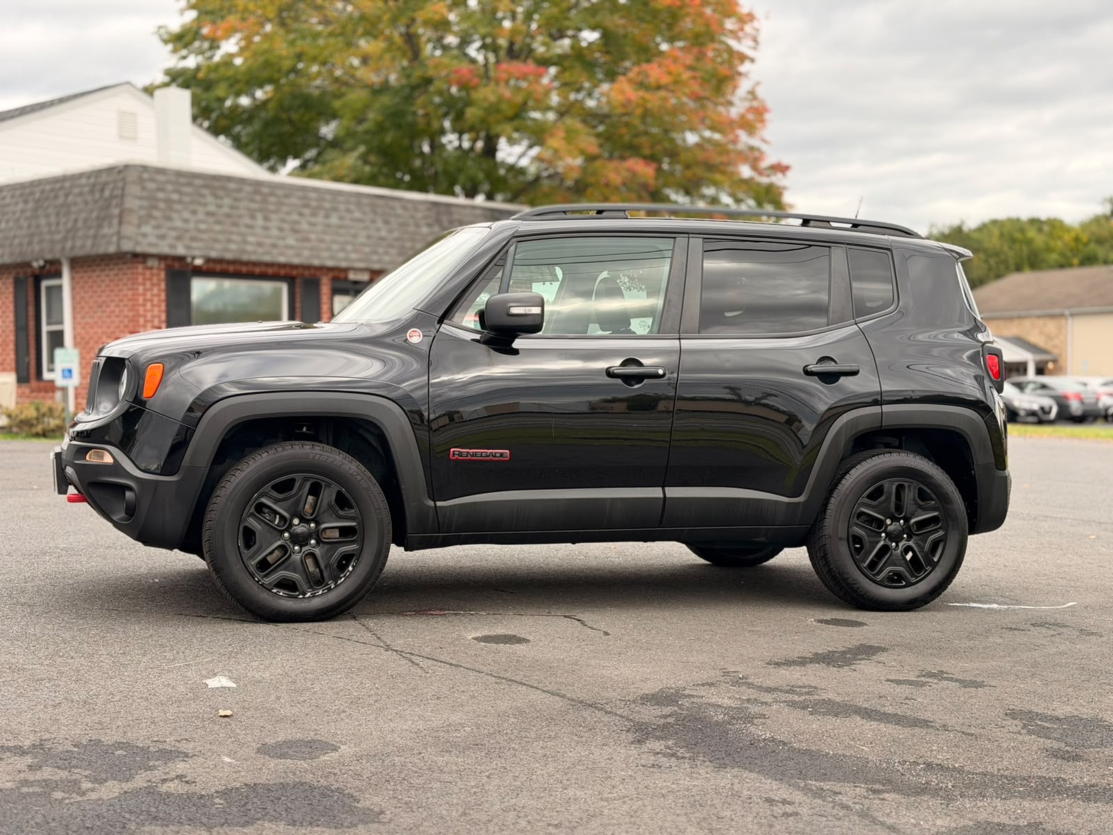 Photo 8 of this Jeep Renegade