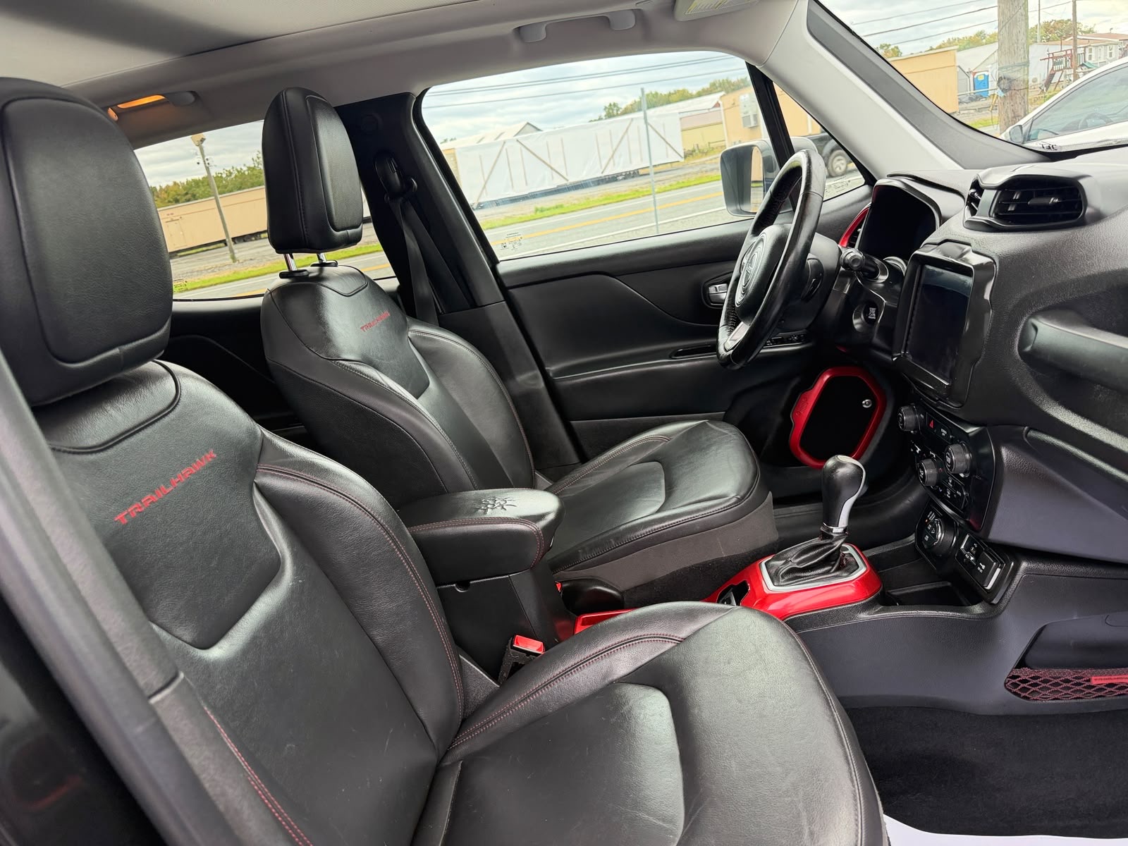Photo 26 of this Jeep Renegade