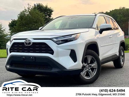 2025 Toyota RAV4 XLE