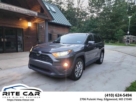2019 Toyota RAV4 XLE Premium