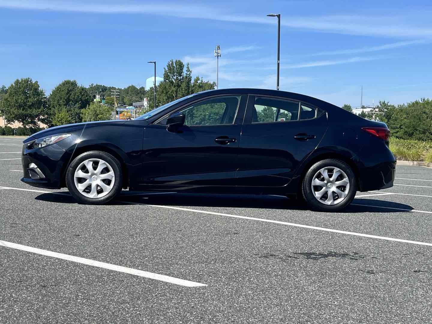 Photo 5 of this Mazda Mazda3