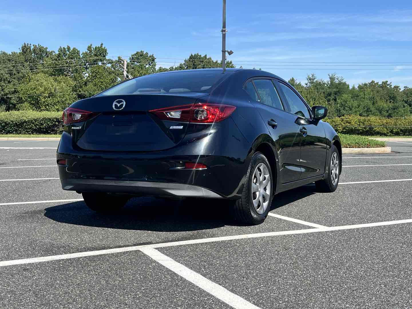 Photo 10 of this Mazda Mazda3