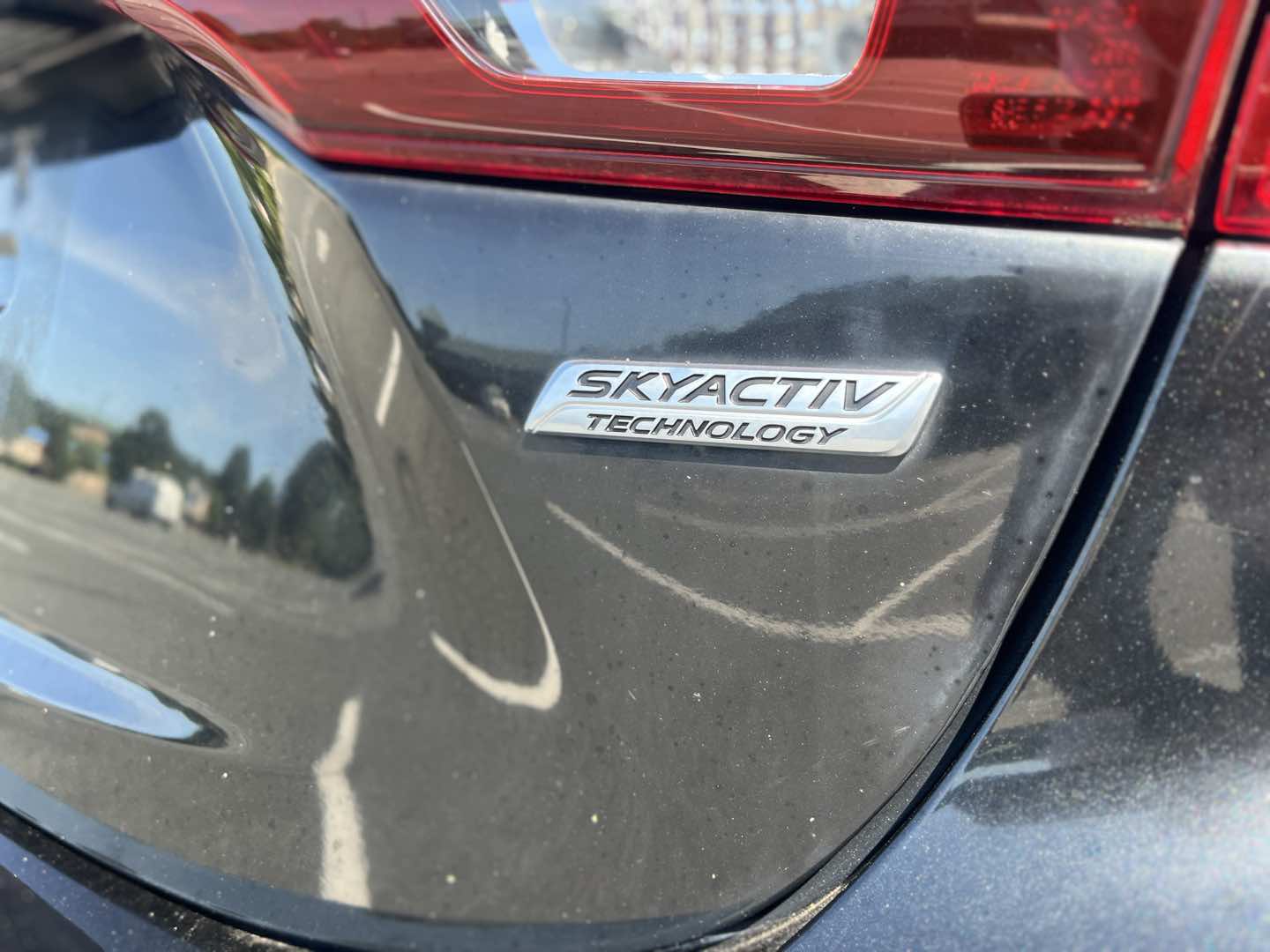 Photo 16 of this Mazda Mazda3