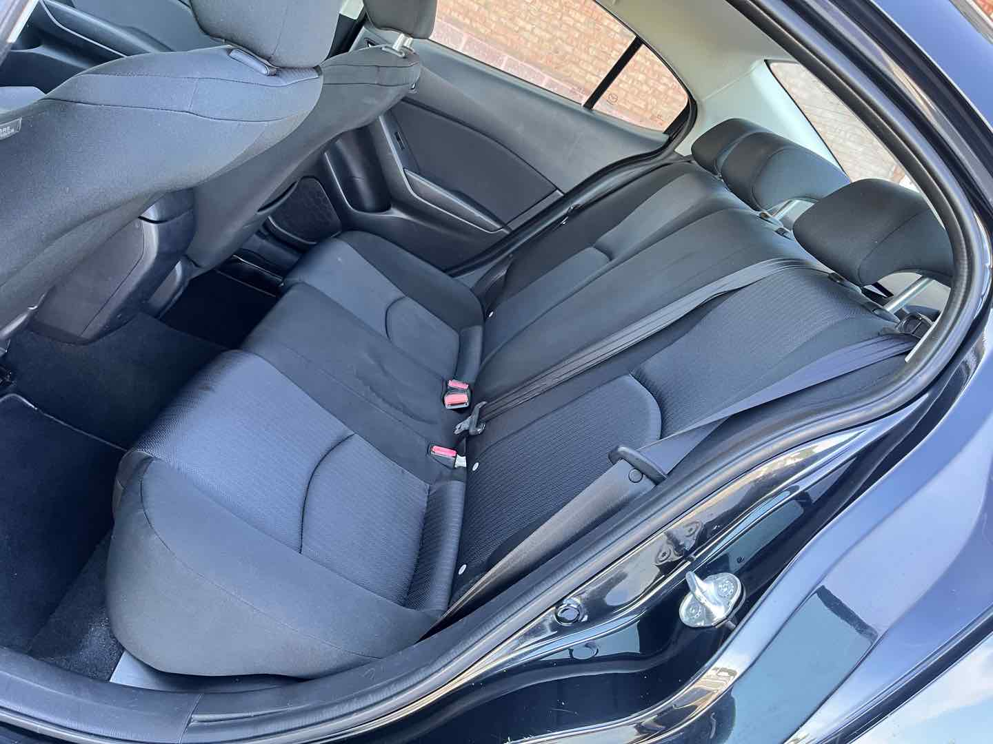 Photo 19 of this Mazda Mazda3