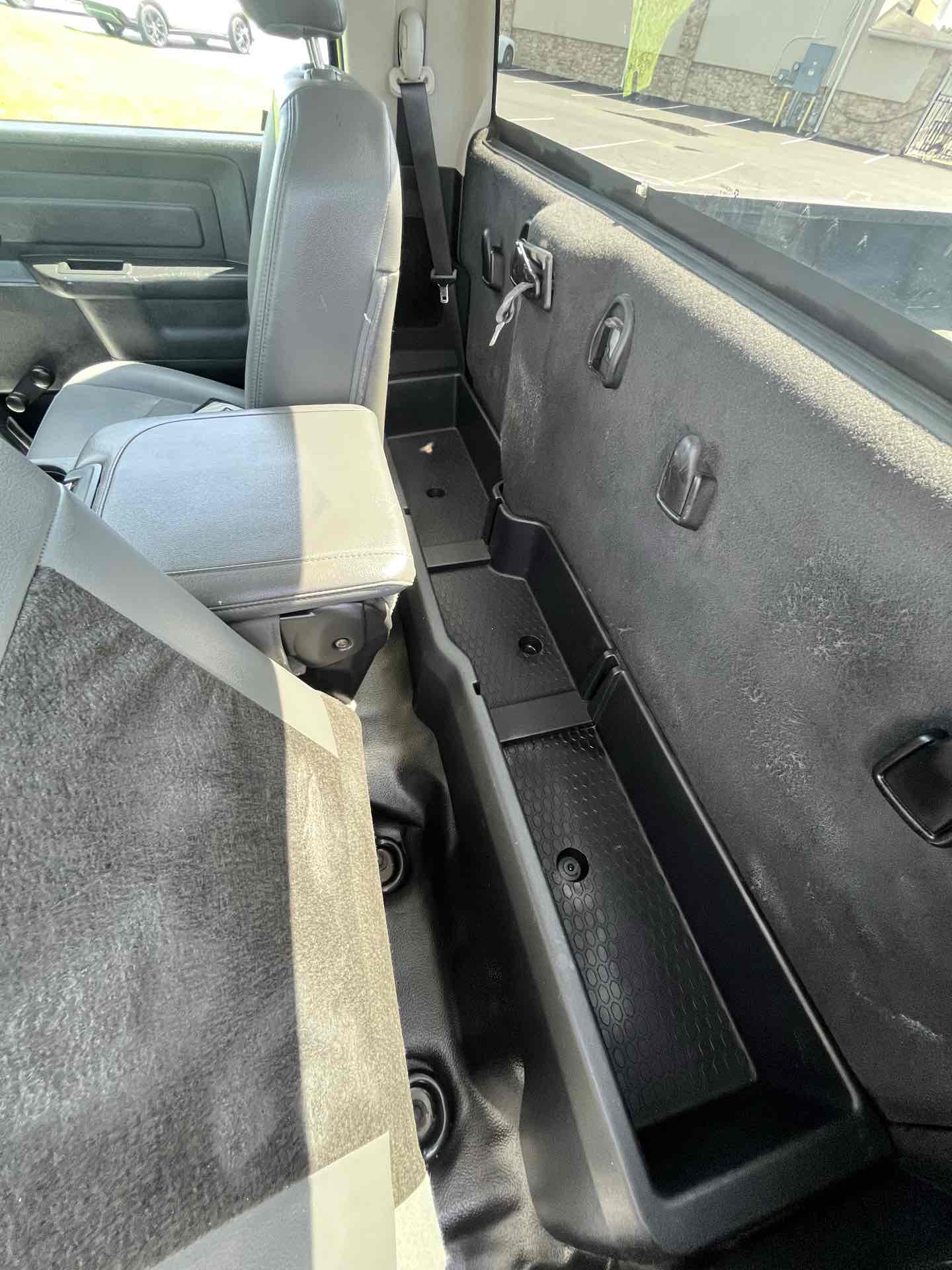 Photo 16 of this Ram 1500 Classic