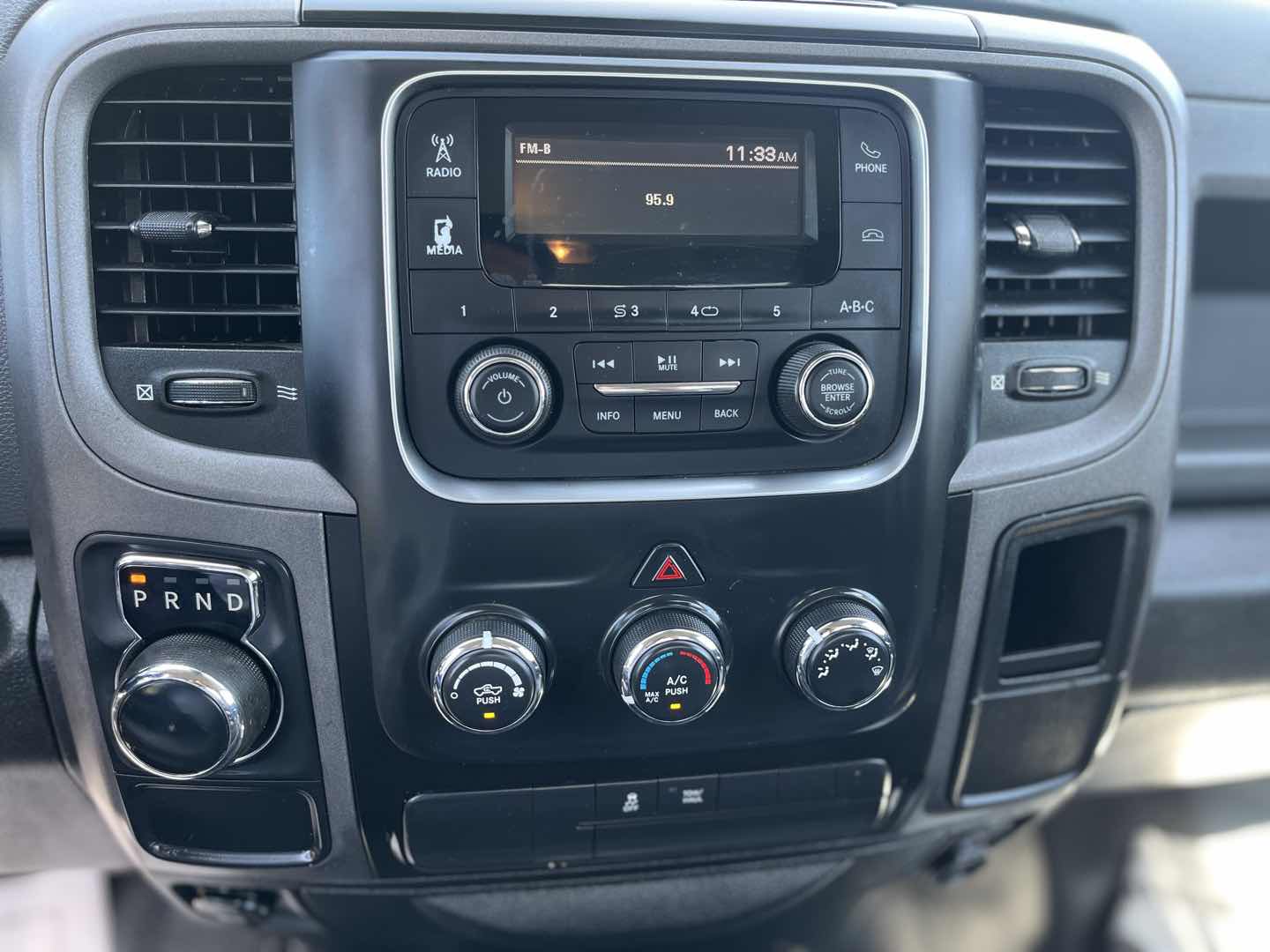 Photo 22 of this Ram 1500 Classic