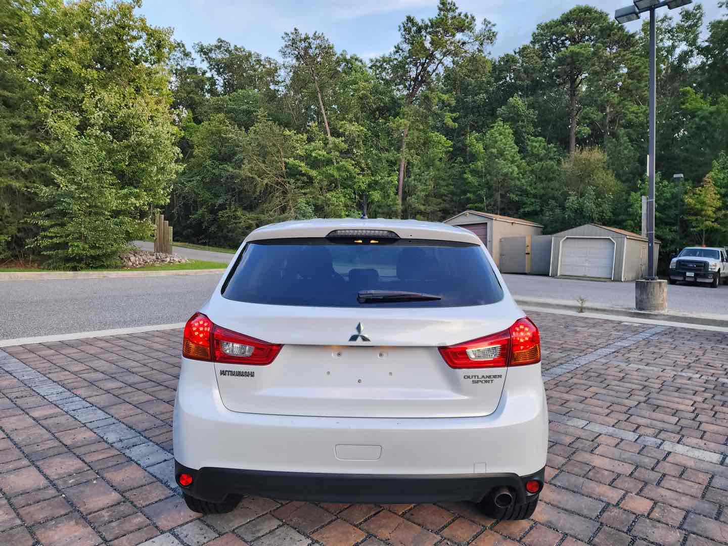 Photo 7 of this Mitsubishi Outlander Sport