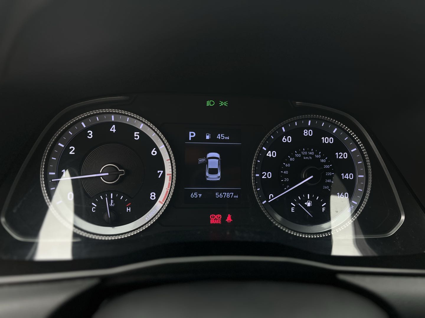 Photo 31 of this Hyundai Sonata