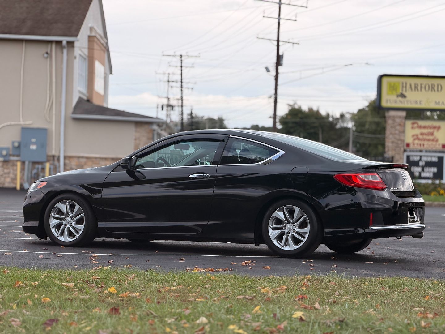 Photo 5 of this Honda Accord Coupe
