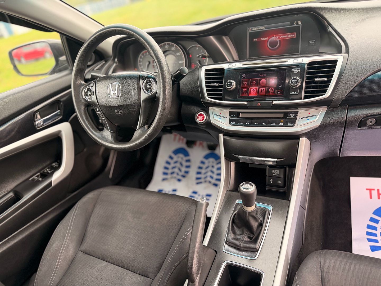 Photo 17 of this Honda Accord Coupe