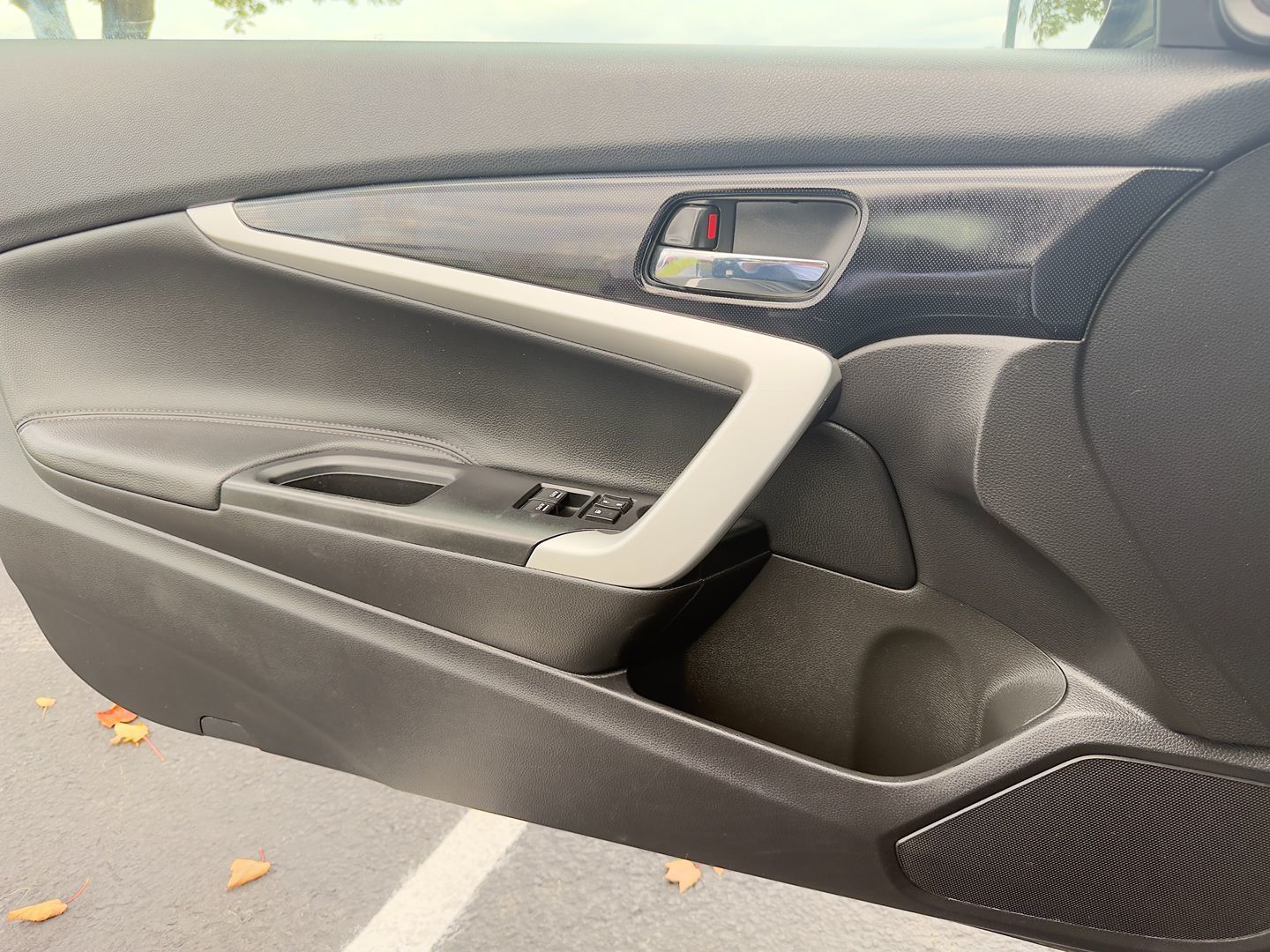 Photo 37 of this Honda Accord Coupe