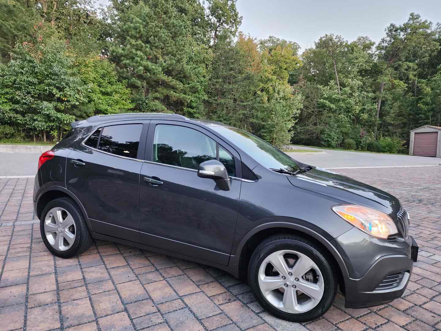 Photo 3 of this Buick Encore