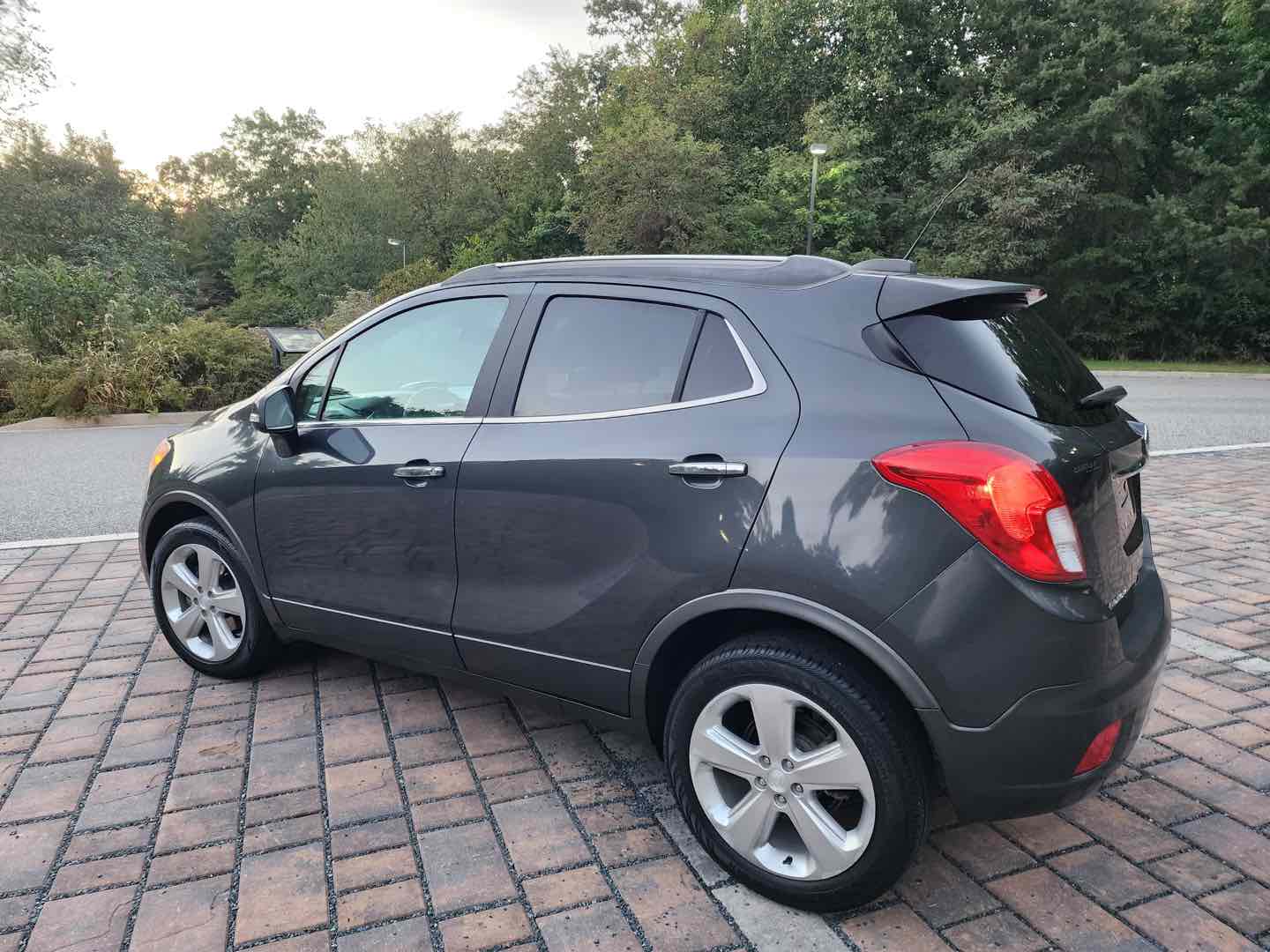 Photo 7 of this Buick Encore