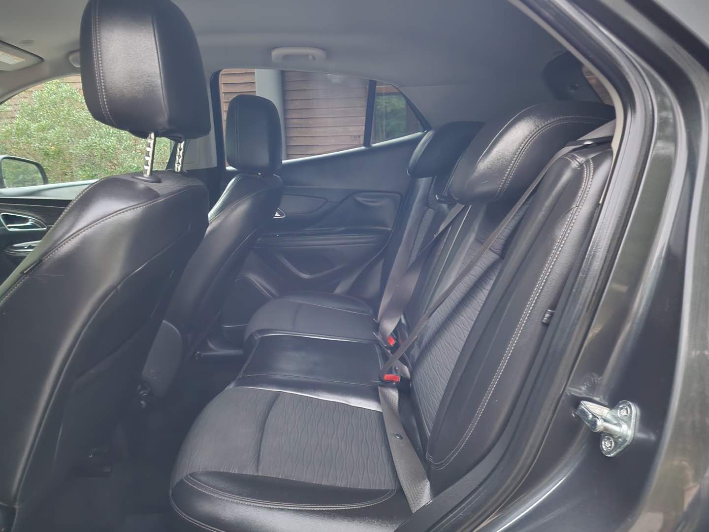 Photo 10 of this Buick Encore
