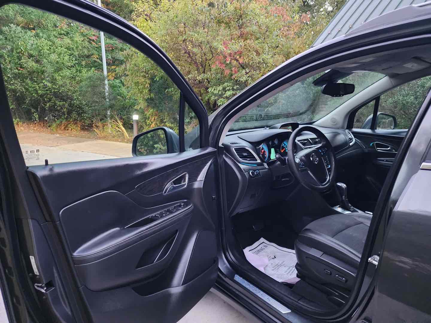 Photo 13 of this Buick Encore