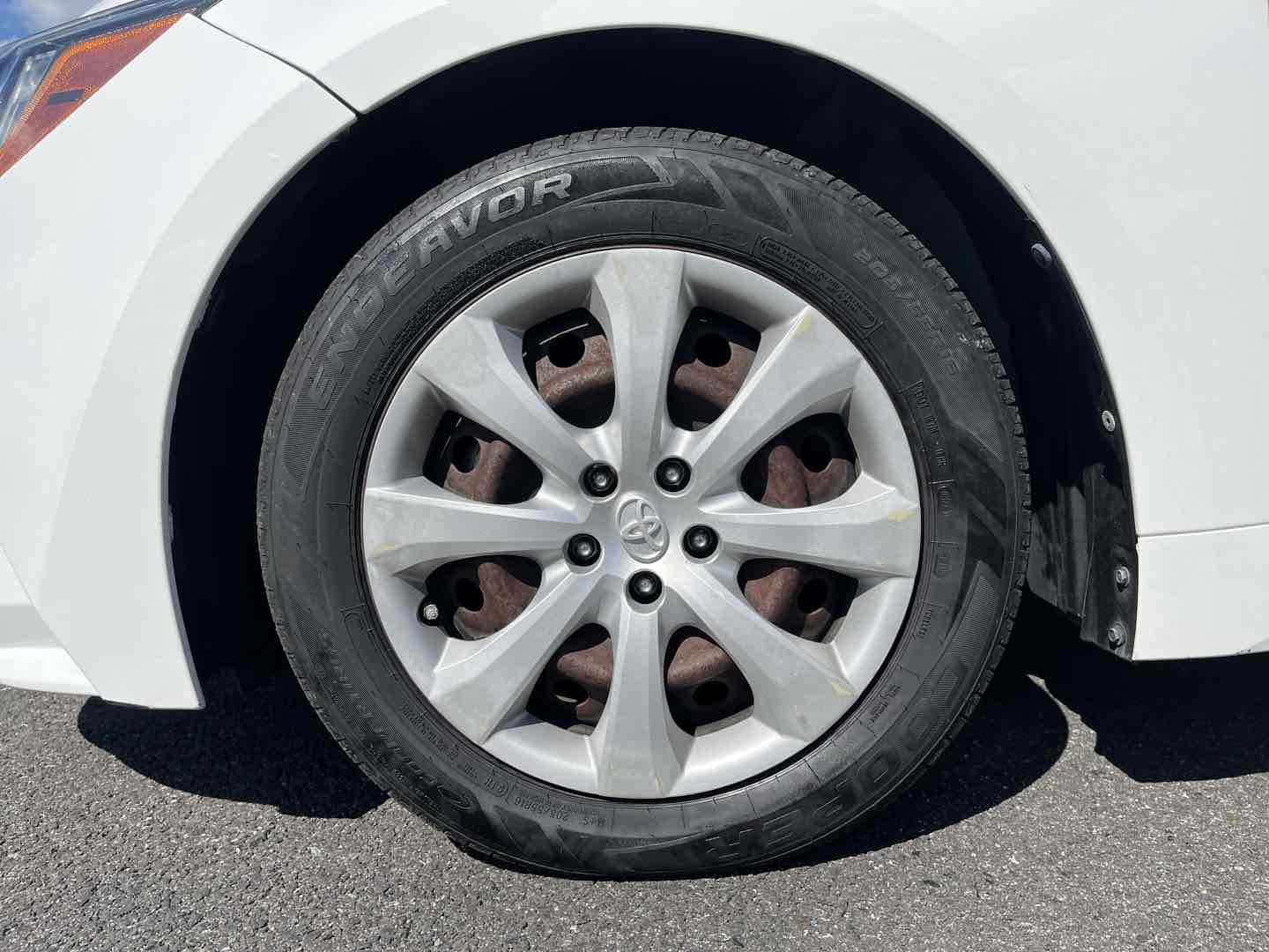 Photo 15 of this Toyota Corolla
