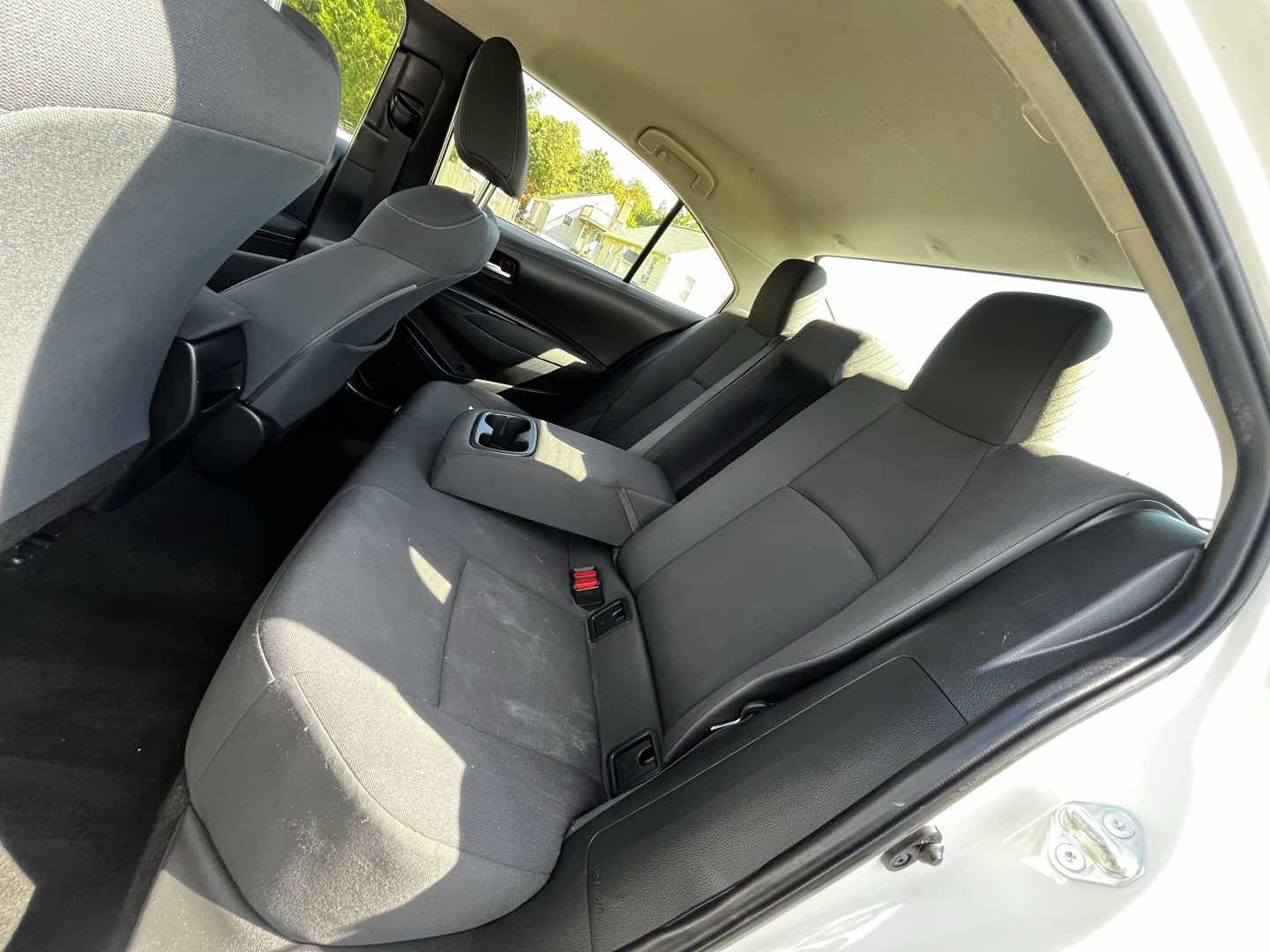 Photo 17 of this Toyota Corolla