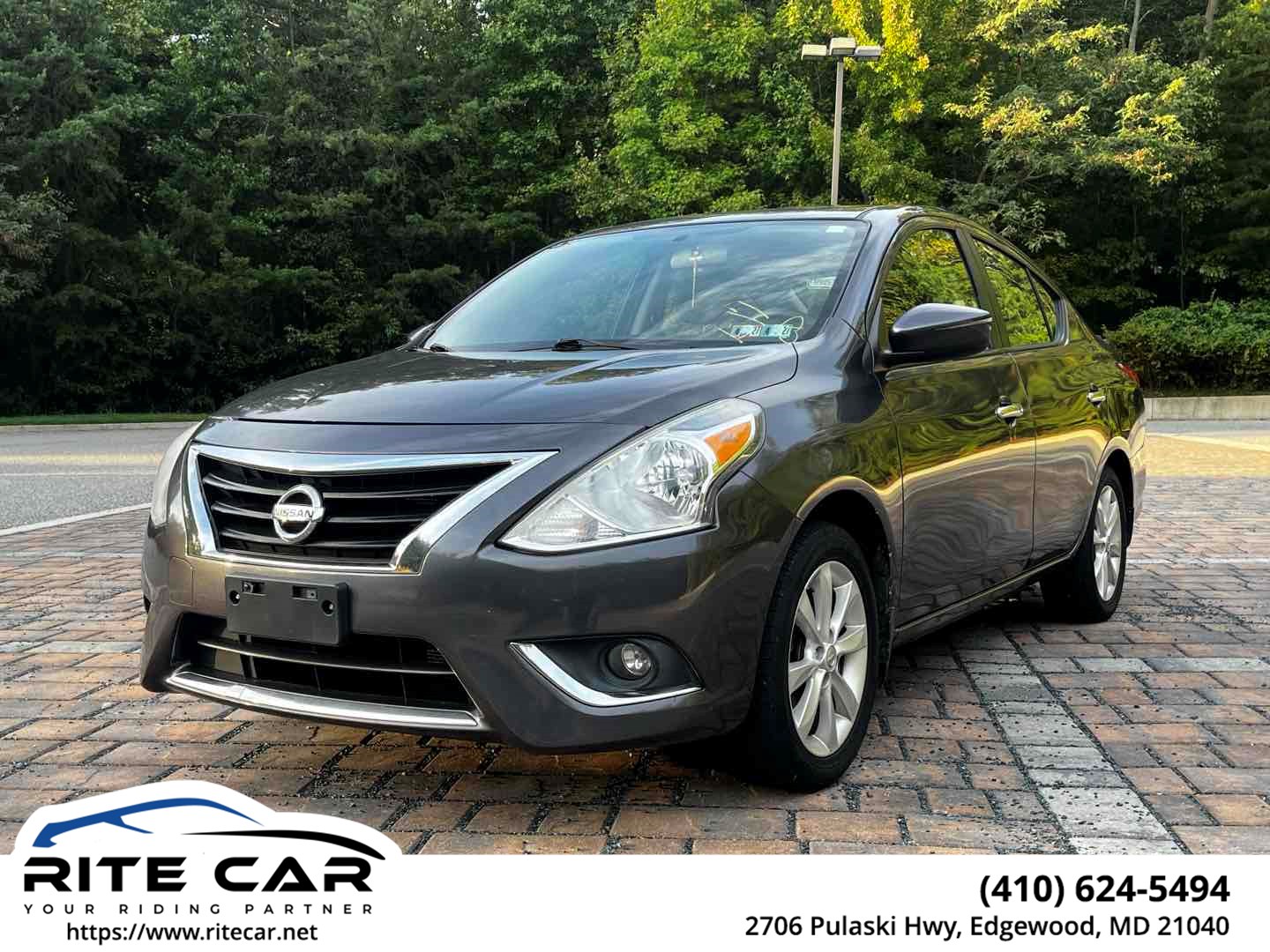 2015 Nissan Versa SL
