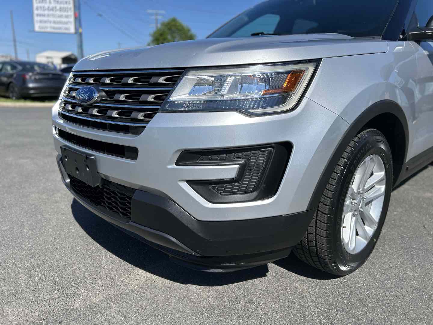 2017 Ford Explorer Base - Photo 7