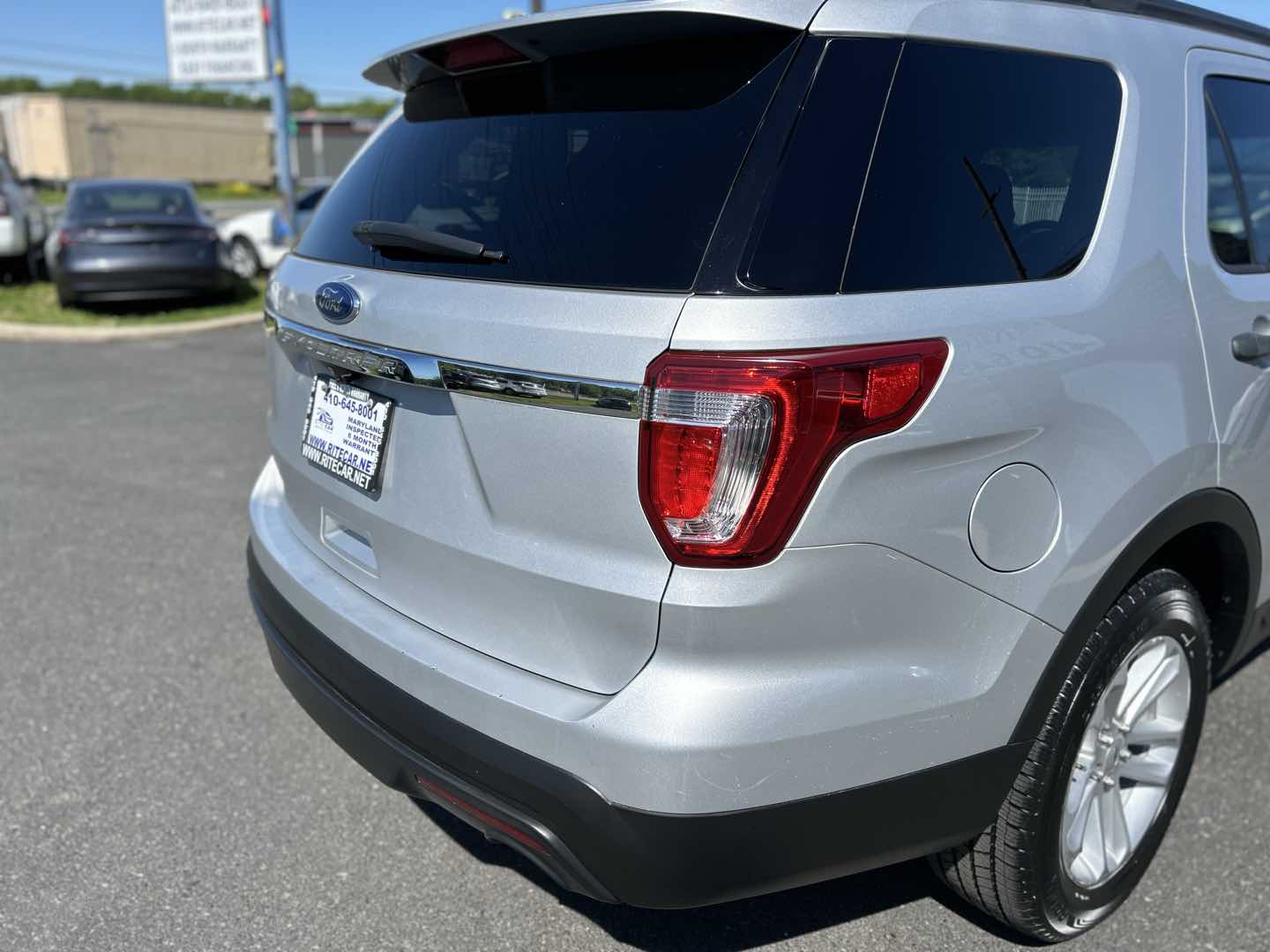 2017 Ford Explorer Base - Photo 12