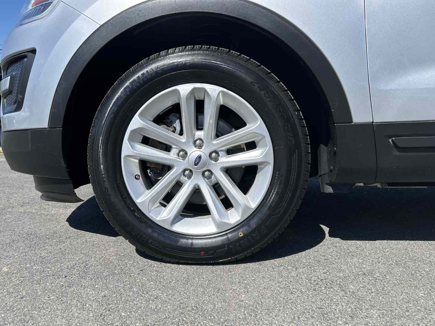 2017 Ford Explorer Base - Photo 14