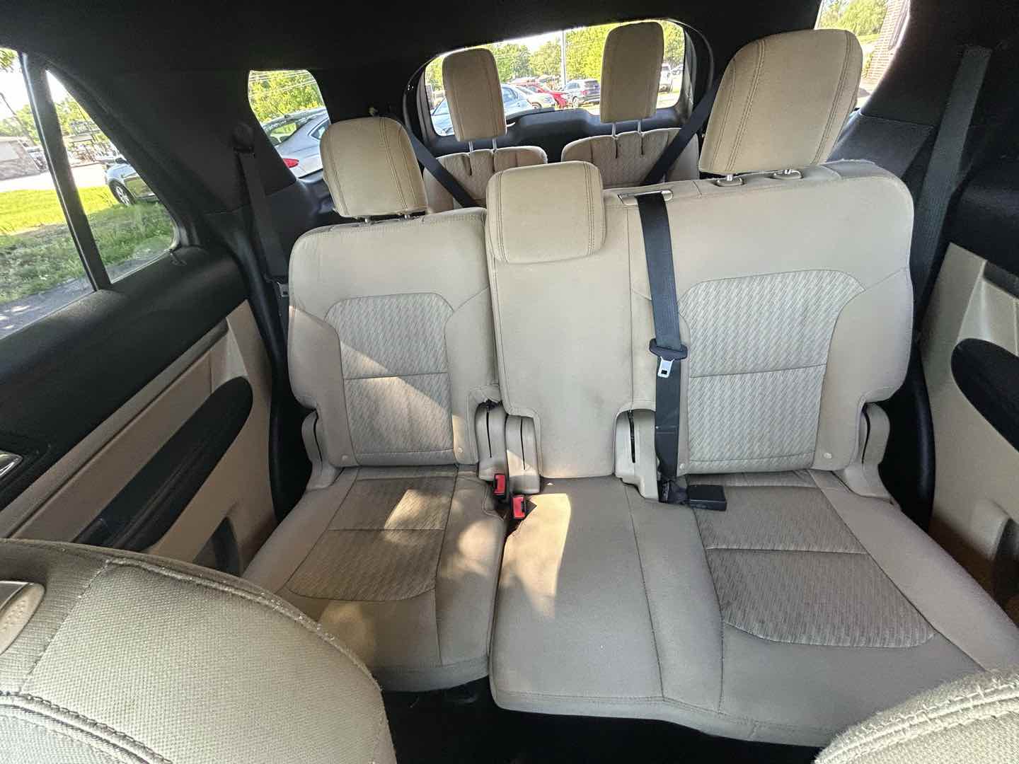2017 Ford Explorer Base - Photo 19