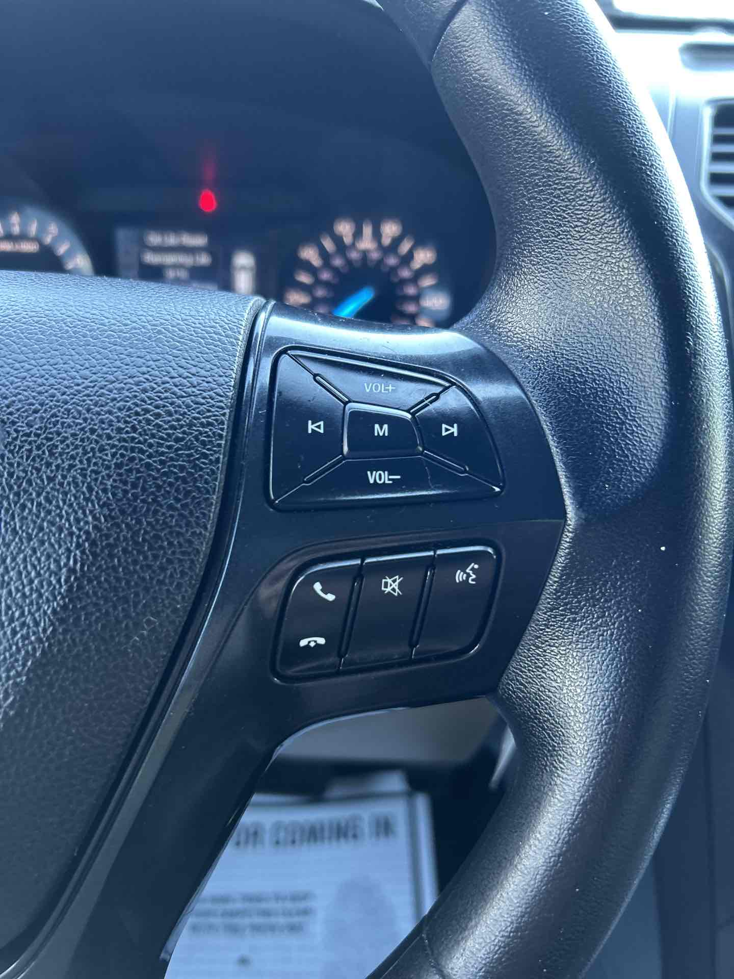 2017 Ford Explorer Base - Photo 24